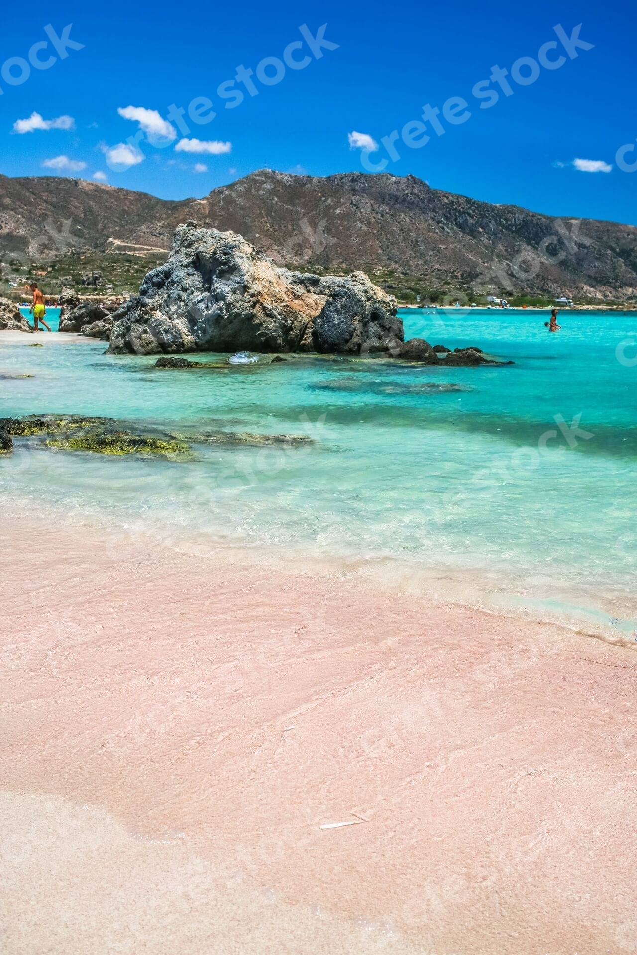 elafonisi-pink-beach-in-chania