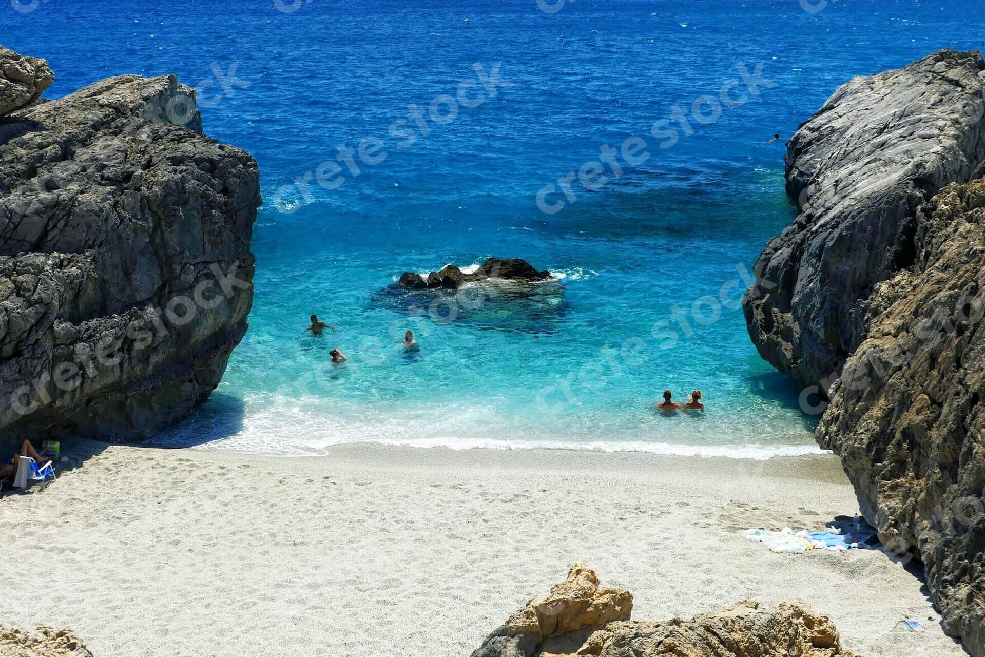 klisidi-beach-in-rethymno