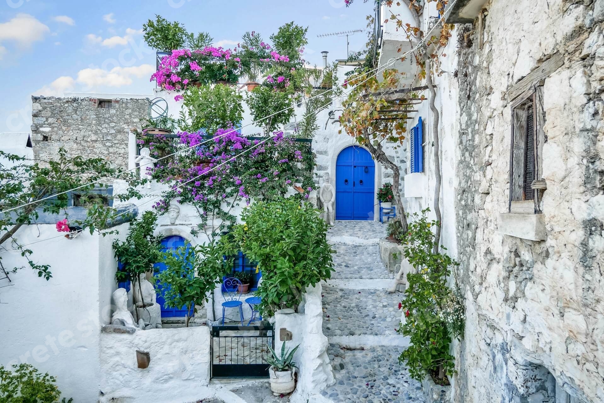 traditional-house-in-kritsa-village-in-agios-nikolaos-lasithi