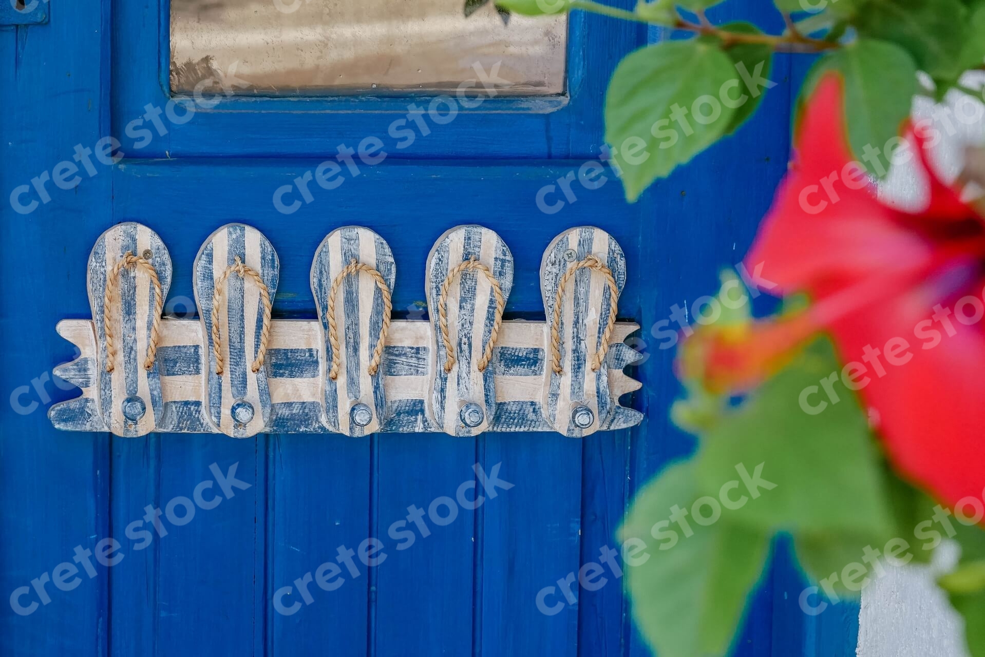 blue-door-in-mochlos-village-lasithi