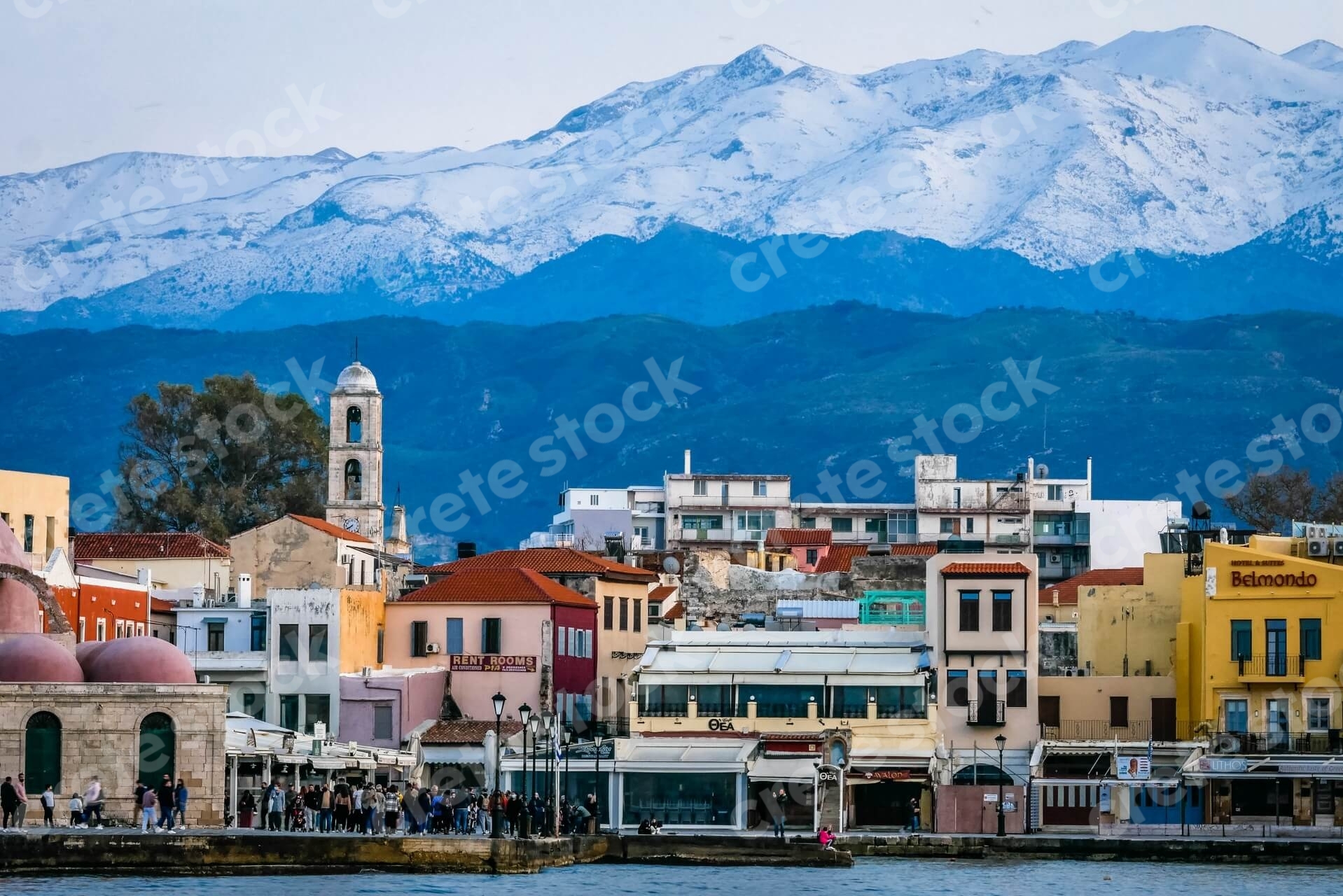 venetian-old-port-in-chania-at-sunset