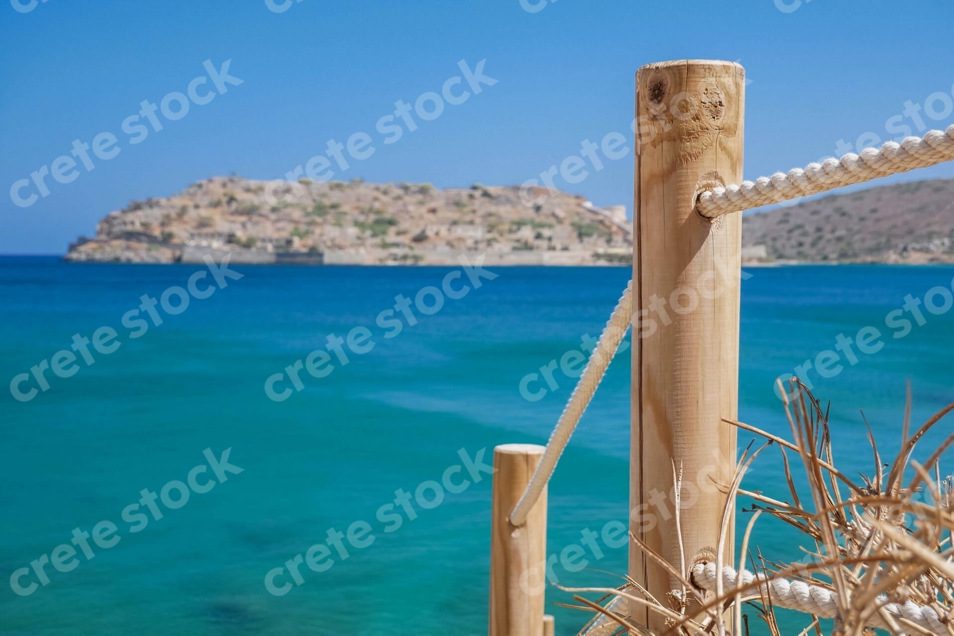 plaka-village-and-spinalonga-island-in-agios-nikolaos-lasithi