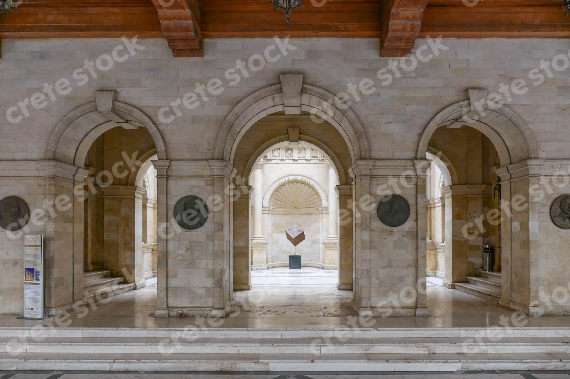 loggia-in-heraklion-old-town
