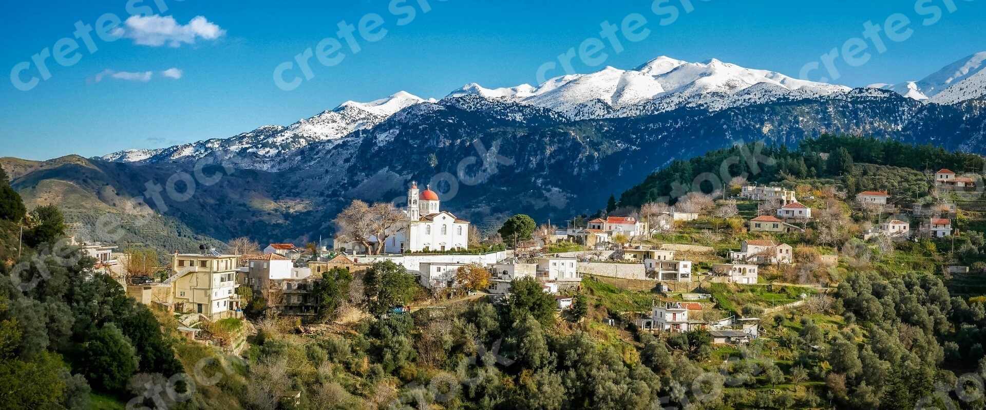 panorama-of-white-mountains-from-lakkoi-village-in-chania